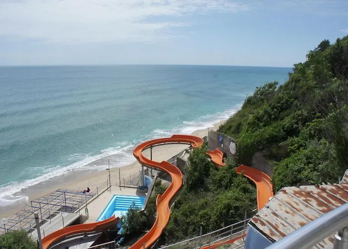 Apartment Silver Byala - първа линия, морска панорама с два басейна и осигурен паркинг *