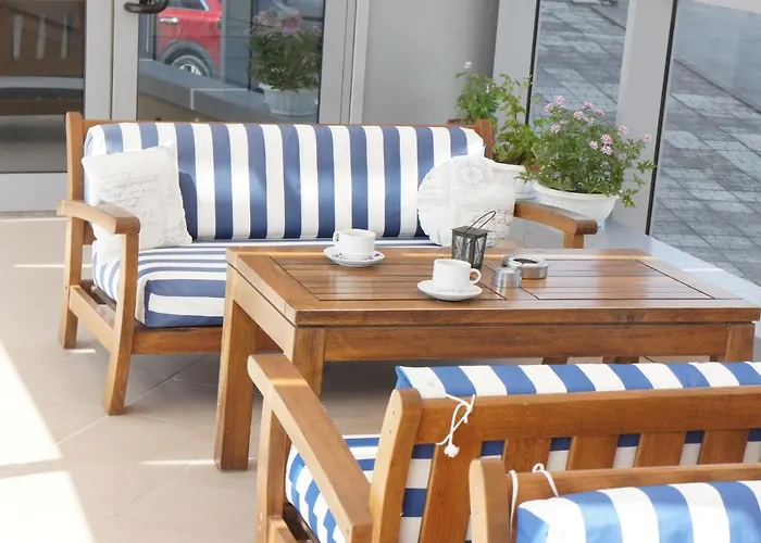 Apartment Silver Byala - първа линия, морска панорама с два басейна и осигурен паркинг Byala (Varna)